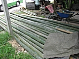 Bambuskorbflechter-"Fabrik"