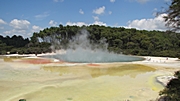 Champagne-Pool