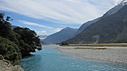 das BLAU der Gletscherflüsse